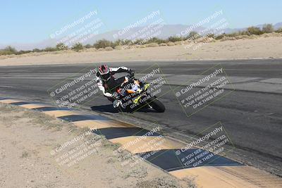 media/Dec-01-2025-Moto Forza (Mon) [[2daa91e15f]]/1-Advanced Group/Session 4 (Turn 10 Inside)/